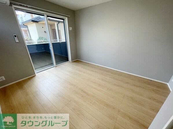 エフプレスト岸町の物件内観写真